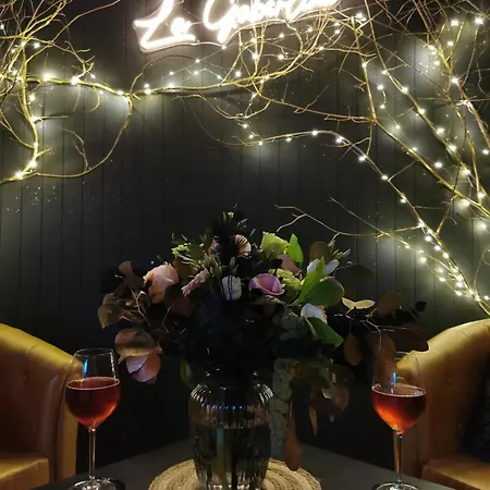 De Charme Et Piece Secrete Aux Portes D'honfleur Дом отдыха *